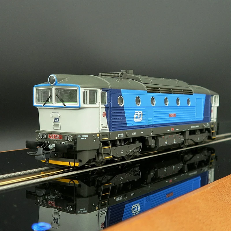 ROCO Train Model HO Type 1/87 71024 754 Diesel Locomotive Digital Sound Effect CD Czech Version Rail Car Model Toy