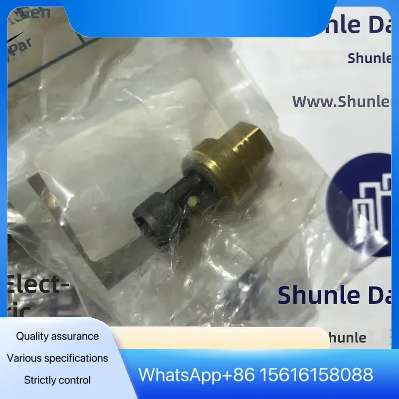 Original Carrier 19XR Centrifuge Oil Pressure Transmitter HK05YZ007 OP12DA057 Genuine Replacement Part for HVAC Chiller