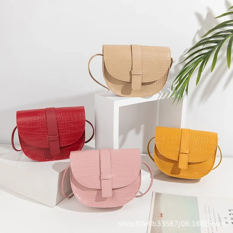 Bolso de sillín con patrón de cocodrilo para mujer, cartera con estampado de cocodrilo, versión coreana, novedad de 2024