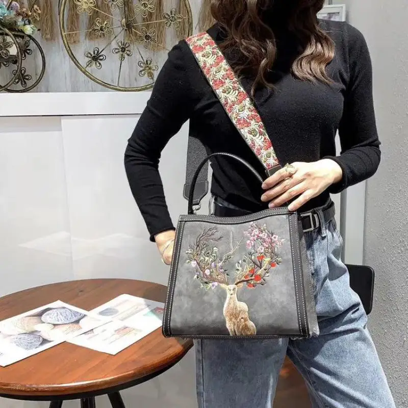 Johnature Women Bag 2024 New Chinese Style Embroidery Handbag Large Capacity Handmade Retro Leather  Shoulder & Crossbody Bags