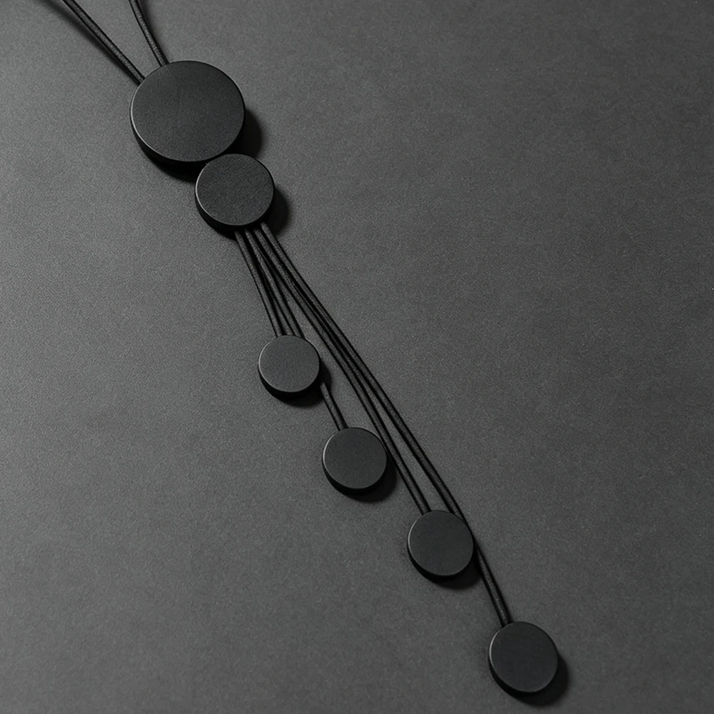 UKEBAY Lange Geometrische Statement-Kreis-Anhänger-Halskette Moderner Minimalistischer Boho-Schmuck für Frauen Leichte Mode-Halskette – Detail 8