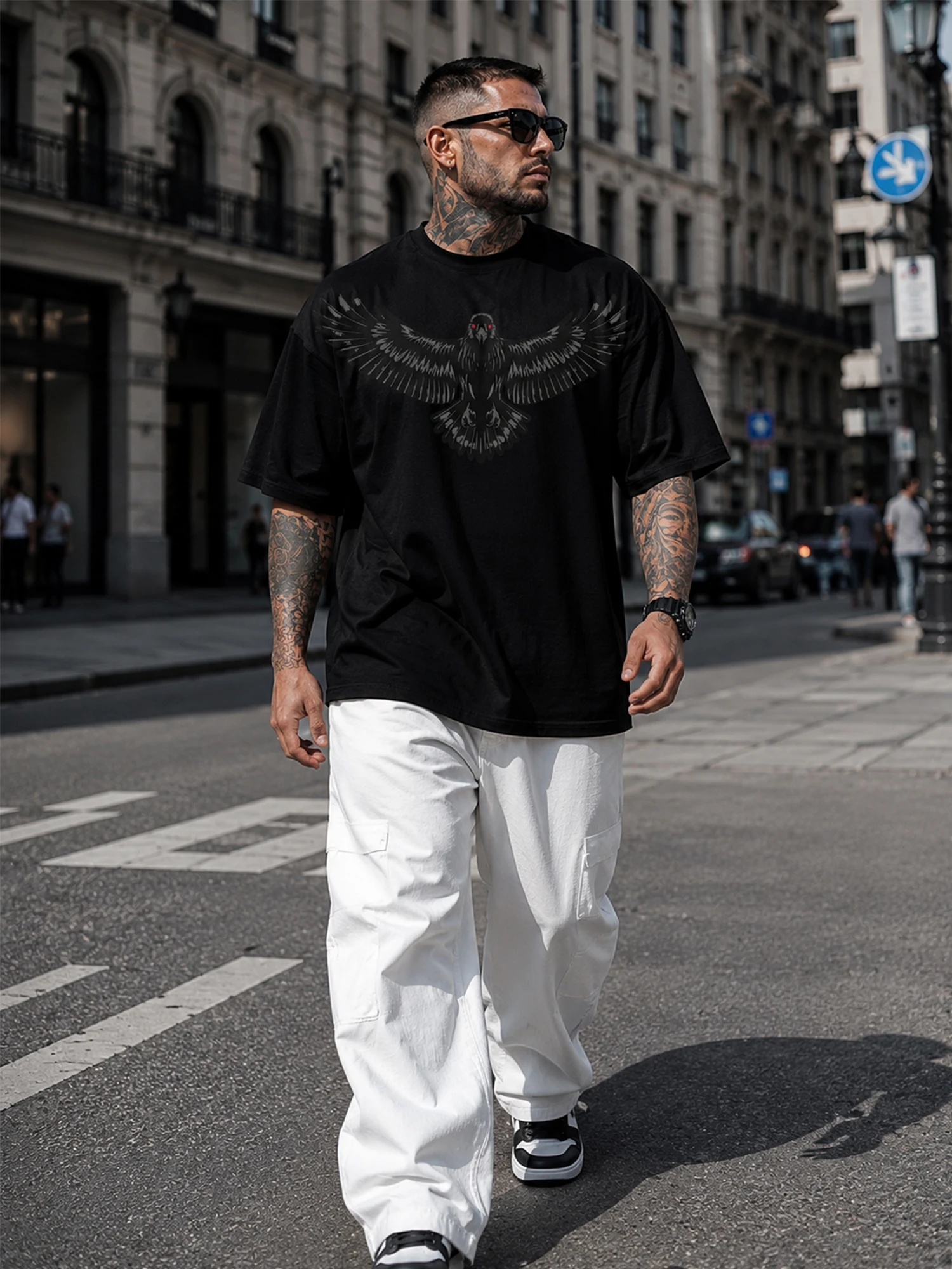 Dark Goth Raven Graphic T Shirt Men Red Eye Crow Printed Tee Y2K Punk Rock Loose Oversized Streetwear Casual Black Tops
