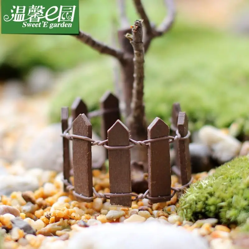 5 pcs 3x10cm Wood Fence Miniature Landscape Terrarium for Model Train Artificial Lawn Diorama Accessories