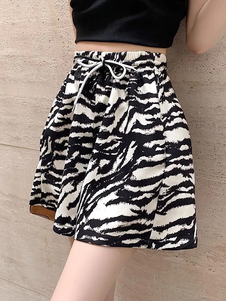 

Zebra Pattern Summer Breathable Sports Shorts High Waist Female Wide Leg Short New Gym Workout Booty Scrunch A97