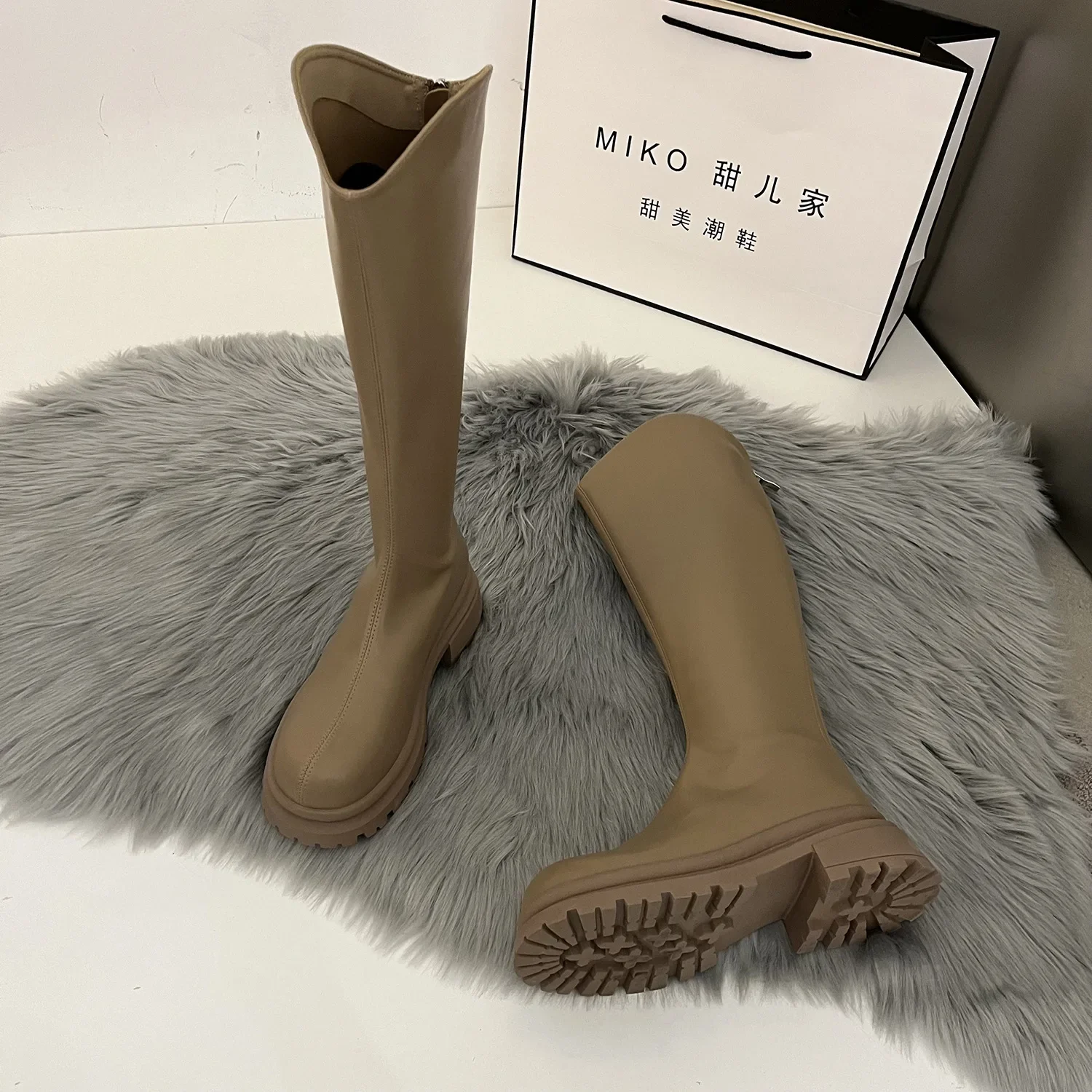 Retro Einfarbige Stiefel Damen Kniehohe Stiefel Mode Rückseitige Reißverschlüsse Ritterstiefel Quadratische Absätze Herbst Winter Damenschuhe – Detail 18