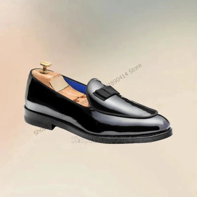 

Black Bow Knot Decor Patent Leather Men Loafers Fashion Slip On Men Shoes Luxurious Handmade Party Feast Office Men Dress Shoes
