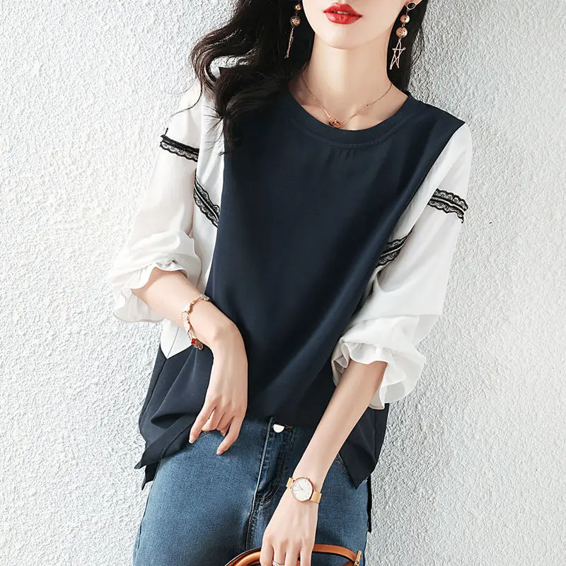 Fashion O-Neck Spliced Lace Princess Sleeve Shirt Loose Casual Pullovers 2022 Autumn New Women\'s Clothing Commute Blouses