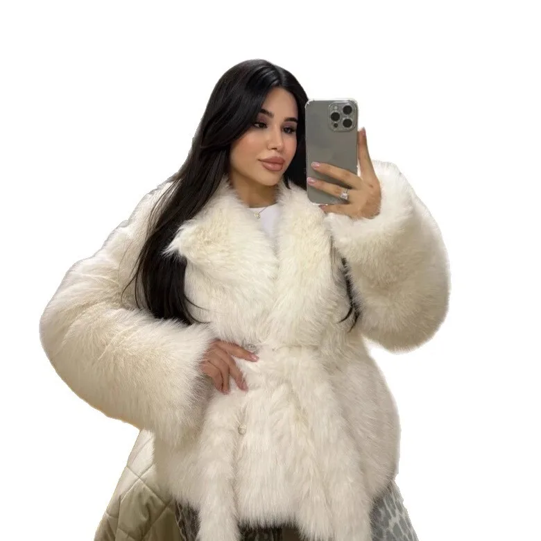 Nowy płaszcz ze sztucznego futra damskiego 2025, modny, dopasowany, średniej długości, młodzieżowy, ekologiczny płaszcz ze sztucznego futra dla kobiet.