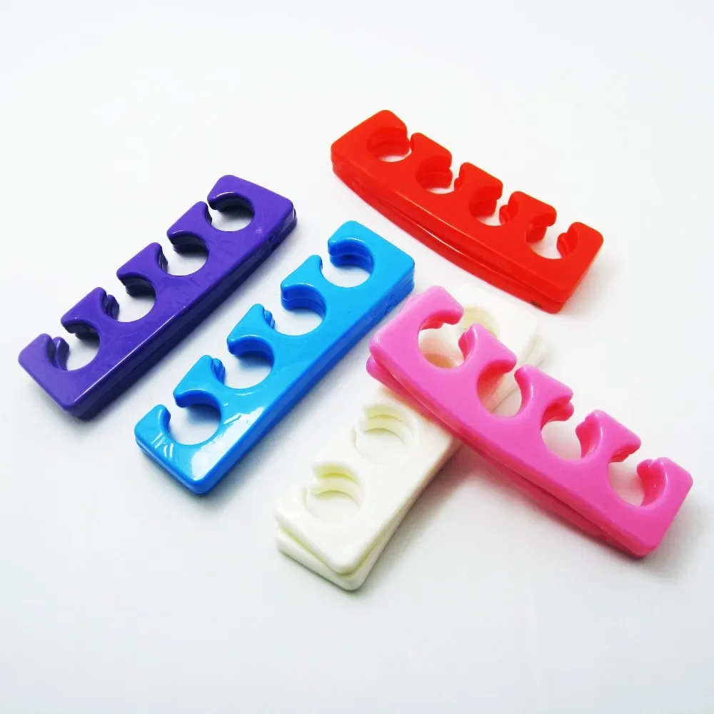 

Soft Flexible Silicone Finger Separator for Manicure And Pedicure Random Color 1 Pair