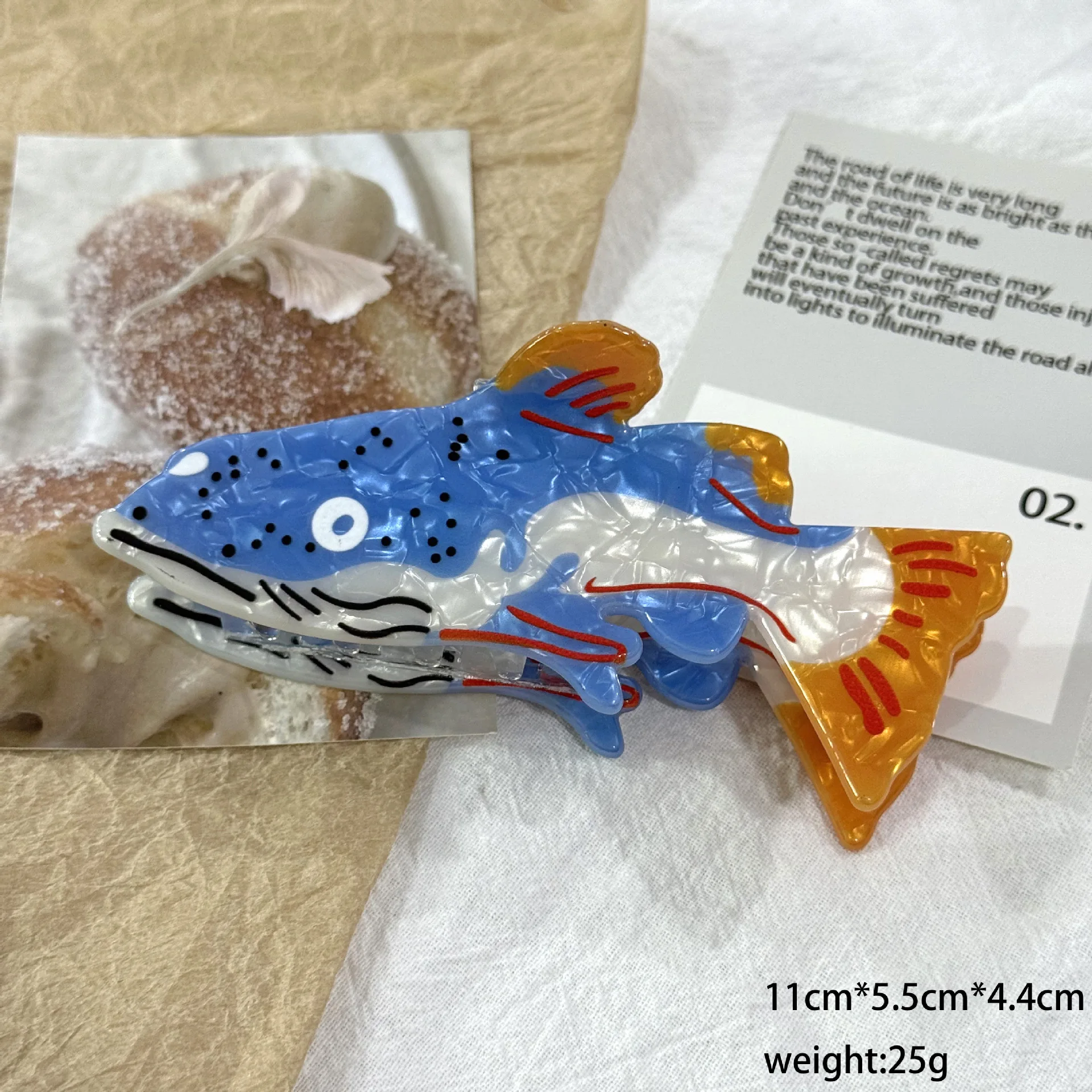 مشبك شعر على شكل حيوانات المحيط، مشبك صيفي على شكل سمكة استوائية على شكل سمكة قرش للنساء، مشبك شعر فريد من نوعه من الخلف