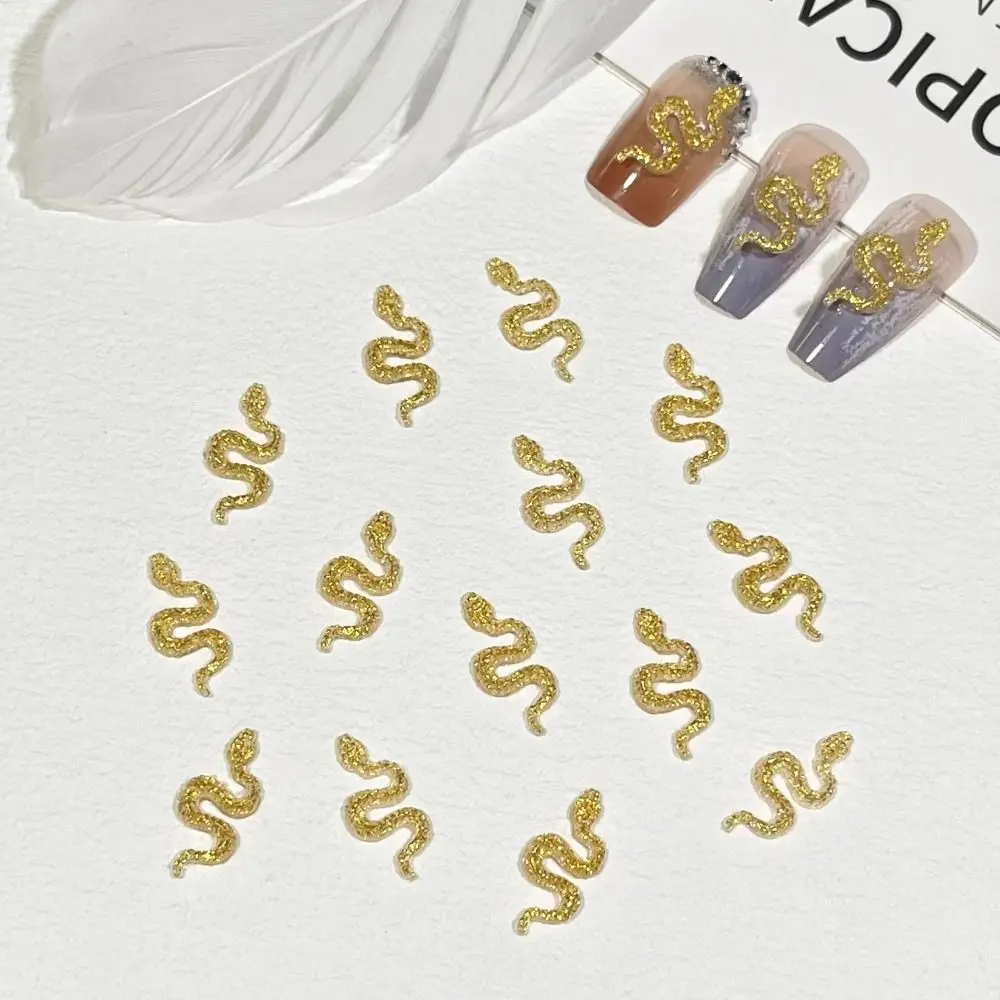 50 pièces 3D Nail Art décoration Flatback Mini serpent Nail Art accessoires mode Punk Goth Style serpent ongles autocollants manucure
