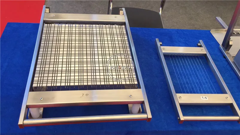 360*360mm  Customized Double Arm Chocolate Cuber Cutter Guitar Wire Butter Cutting Cake Tofu Cheese Divider Machine