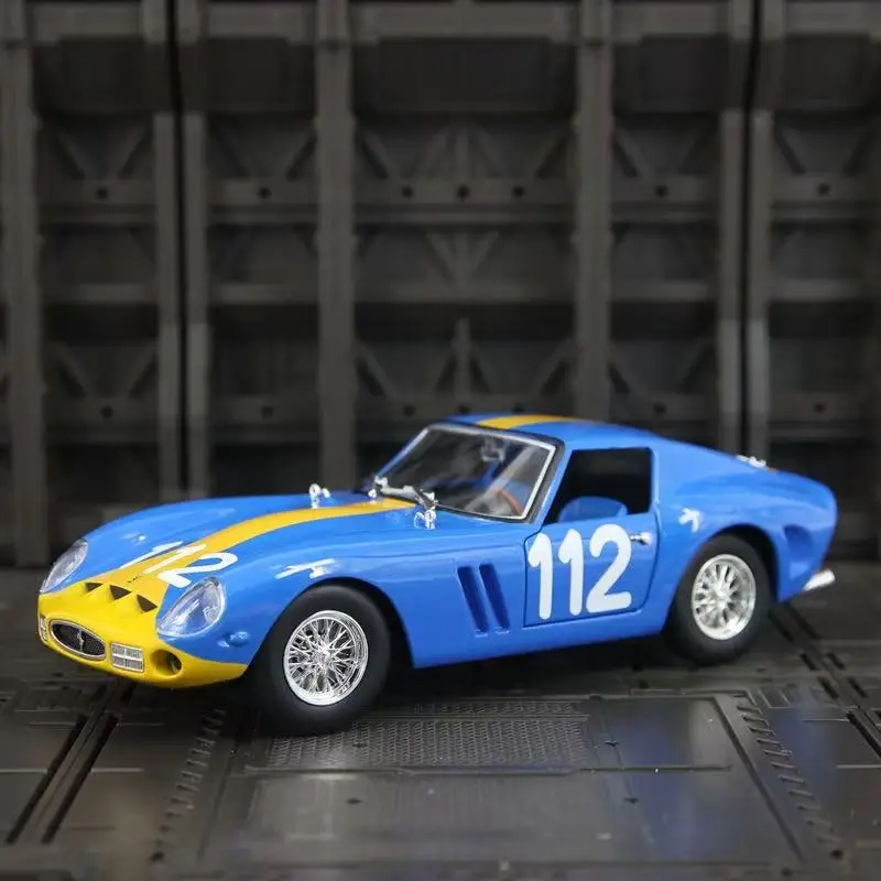 

Для Bburago 1:24 имитация цинкового сплава Ferrari 250 GTO модель автомобиля, статическое украшение, металлический коллекционный подарочный автомобиль