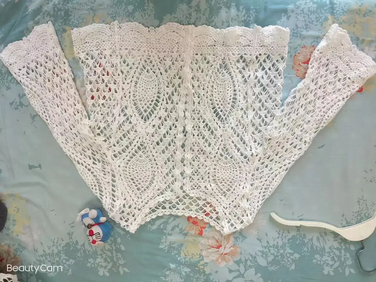 European and American Style Female Clothes Short Sleeve Summer Fashion Hollow Out Floral Top Woman Cotton Shirts Sweet Cardigans