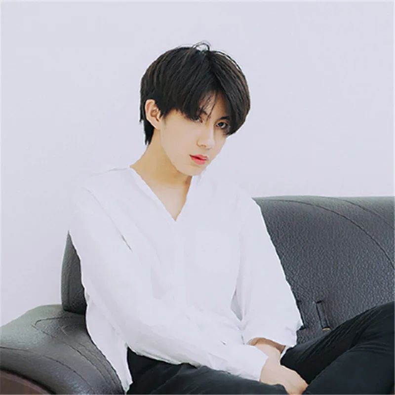 

Стильный парик для мужчин и женщин – короткие прямые волосы с центральной проборкой и челкой, синтетический парик из термостойкого волокна