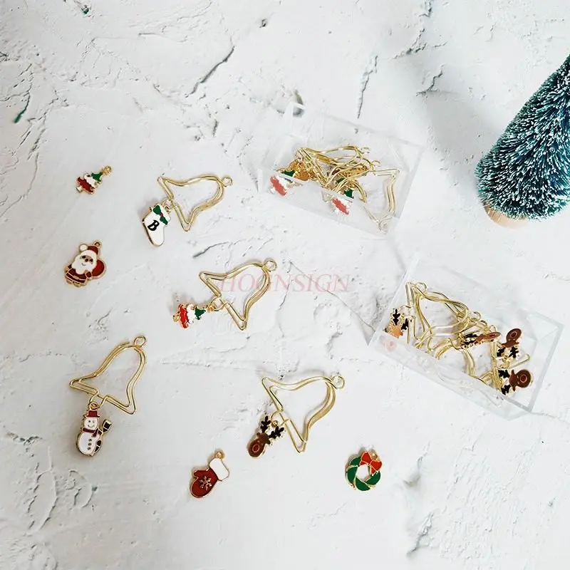 5pcs Christmas Deer Paper Clip Creative Booklet Decorative Bookmark Cute Pendant Paper Clip