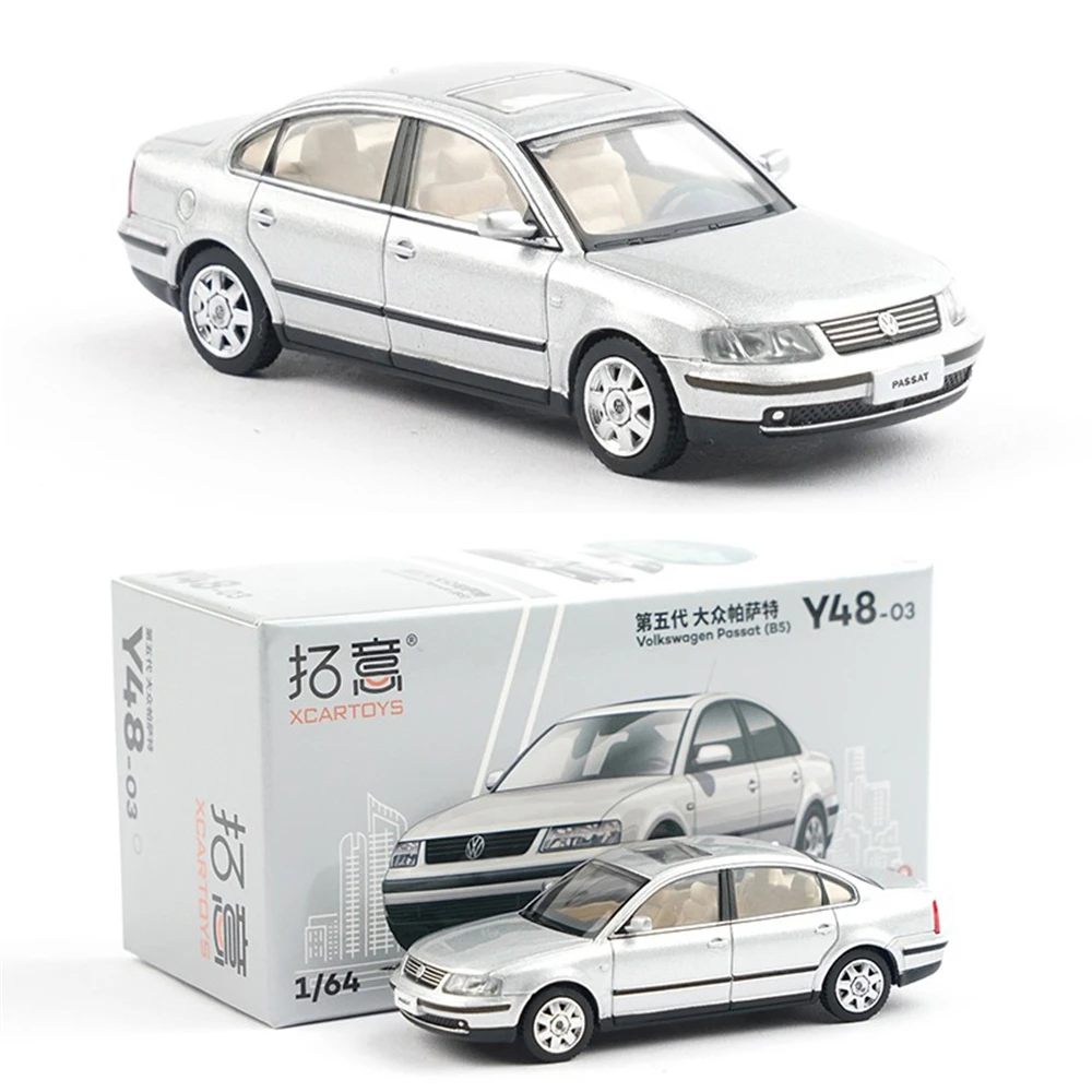 Xcartoys โมเดลรถจำลองอัลลอยด์ 1/64 ของเล่นสะสมรถยนต์ Volkswagen Sedan รุ่น Gen.5 Passat