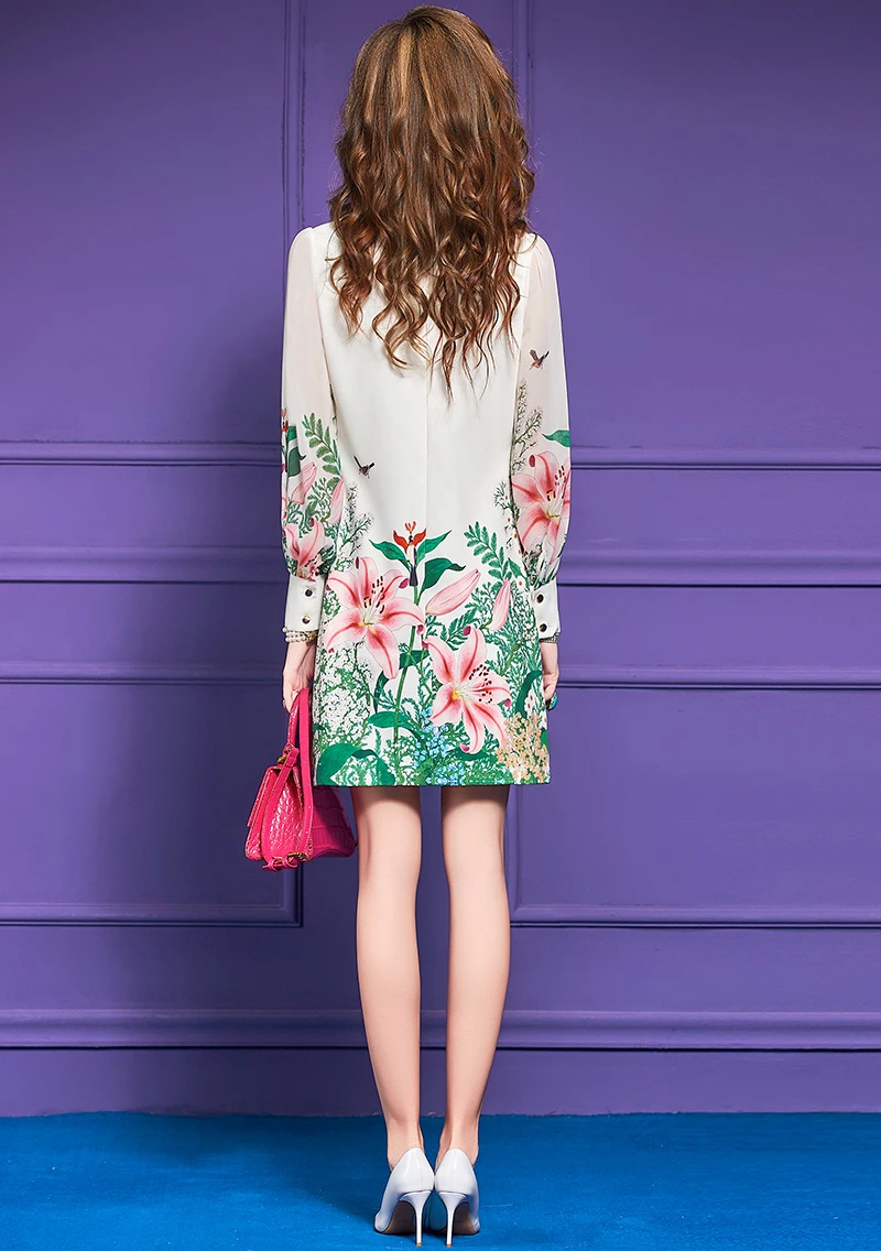 فستان ZJYT خريفي جديد بأكمام طويلة مطبوع عليه زهور للنساء موضة 2025 بياقة مقلوبة وخصر فضفاض فستان كلاسيكي غير رسمي للسيدات باللون الأبيض