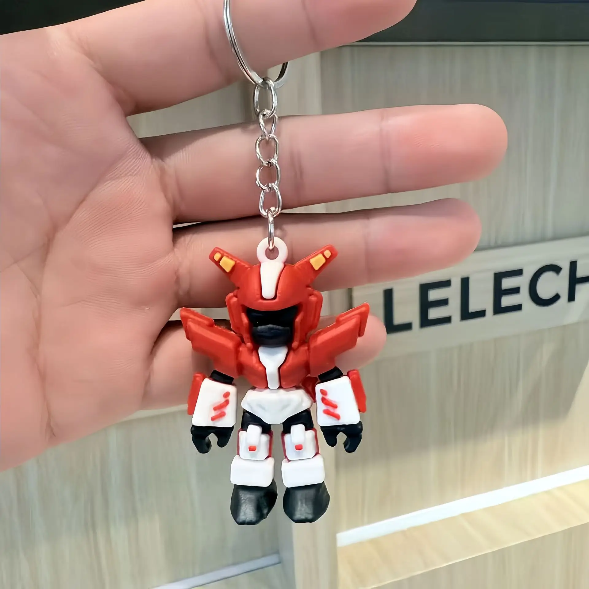 4pcs New Cartoon Mech Warrior Keychain Anime Soft Rubber Gundam Car Bag Key Pendant Couple Transformers Gift - view 3