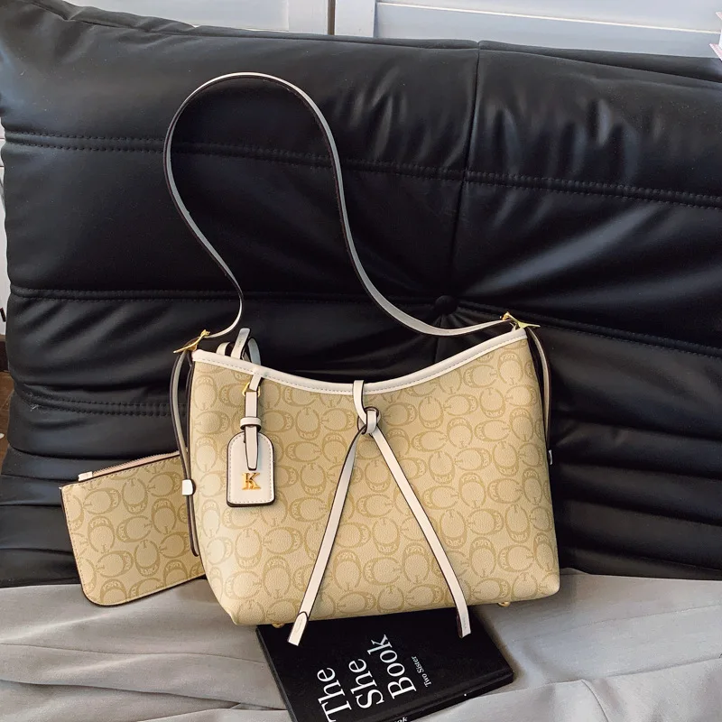 حقيبة يد جلدية ناعمة جديدة متعددة الاستخدامات - حقيبة سفر نسائية كورية أنيقة، كتف واسع ونمط كروس #2