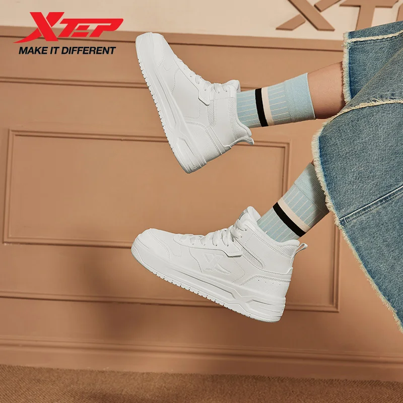 Xtep sapatos femininos de algodão 2025 inverno normcore forte estabilidade de envolvimento rebote borracha material etpu sapatos ao ar livre 875418370005