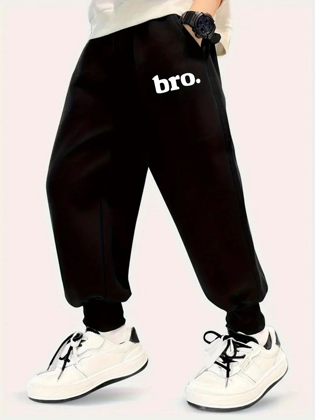 New Christmas style casual and fashionable pants for boys and girls, suitable for outdoor wear. Casual sports pants.