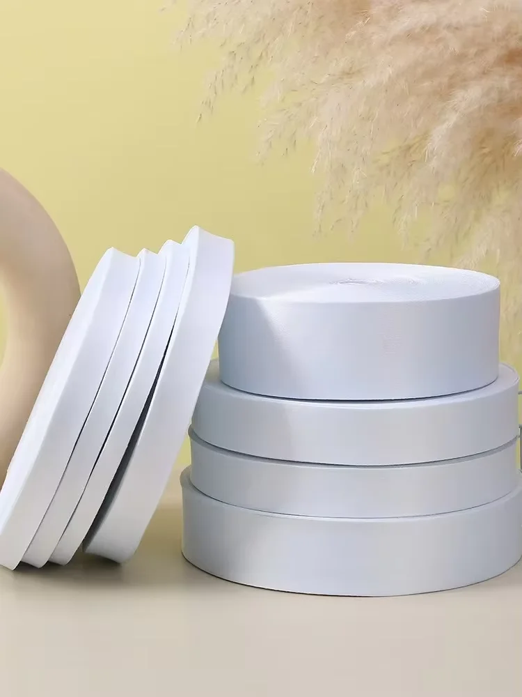 White Bleached Blan… - image