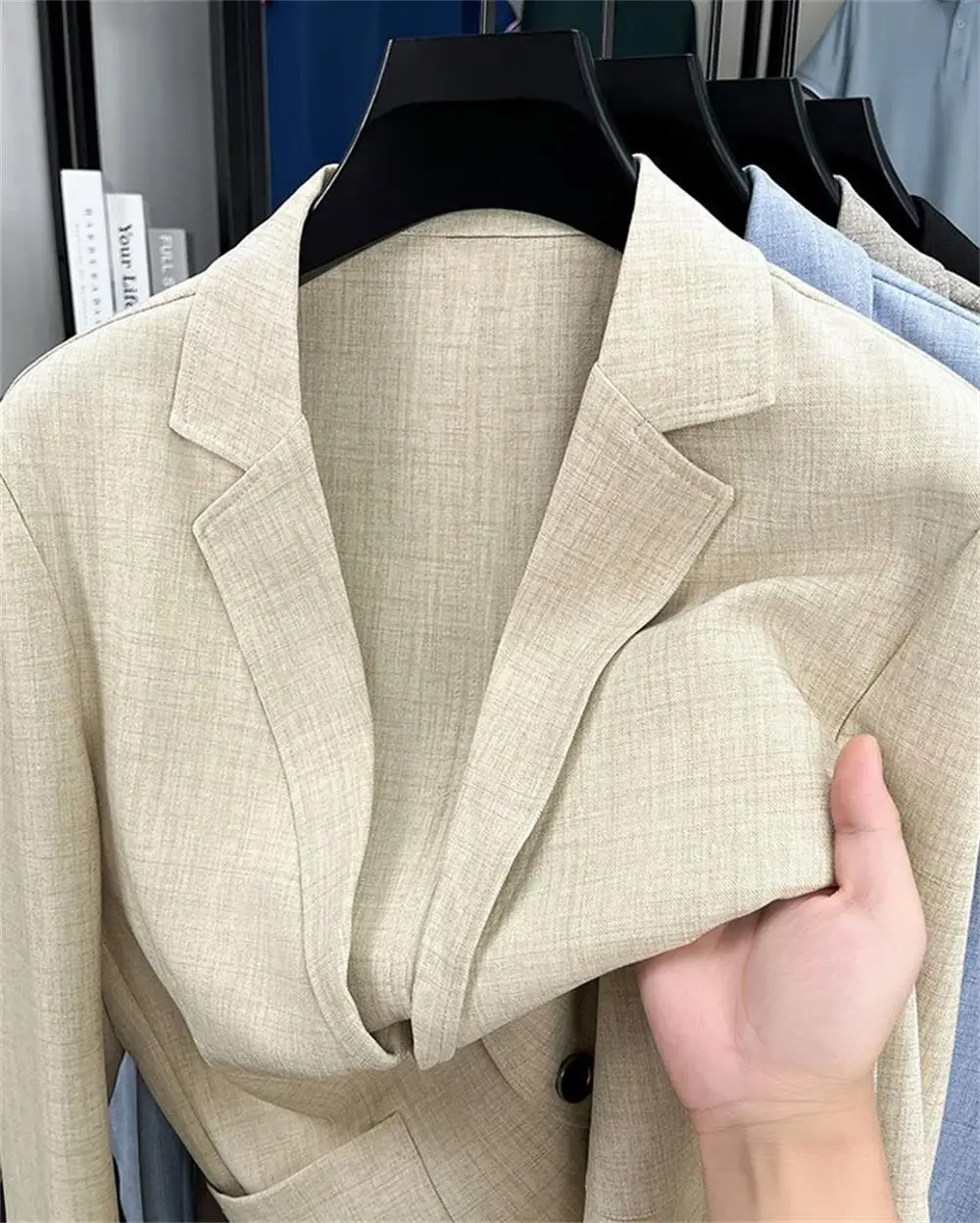 beige