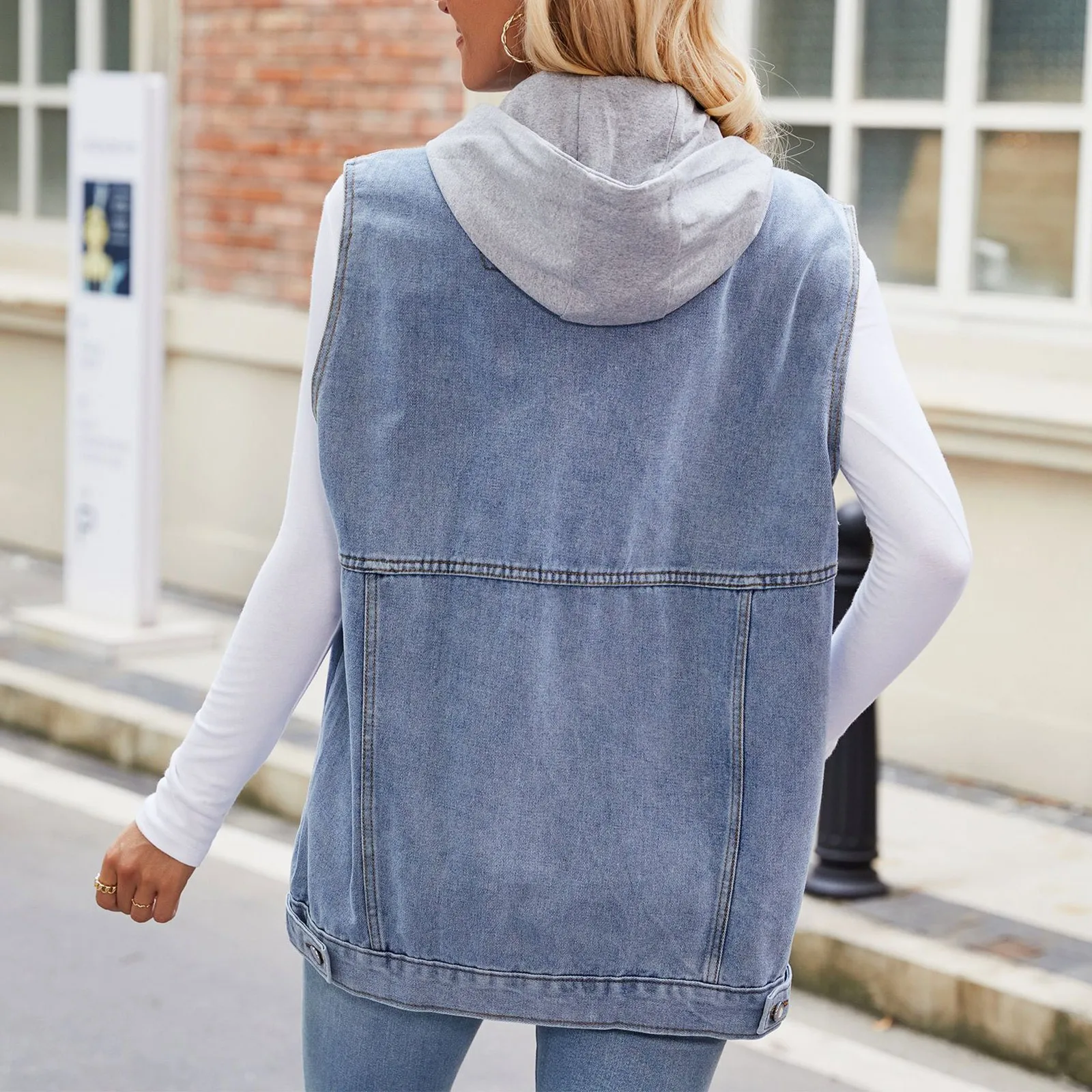 Denim Tank Top Women Denim Jacket Spring Autumn Casual Versatile Hooded Short Jeans Coat Female Slim Fashion Jacket Tops