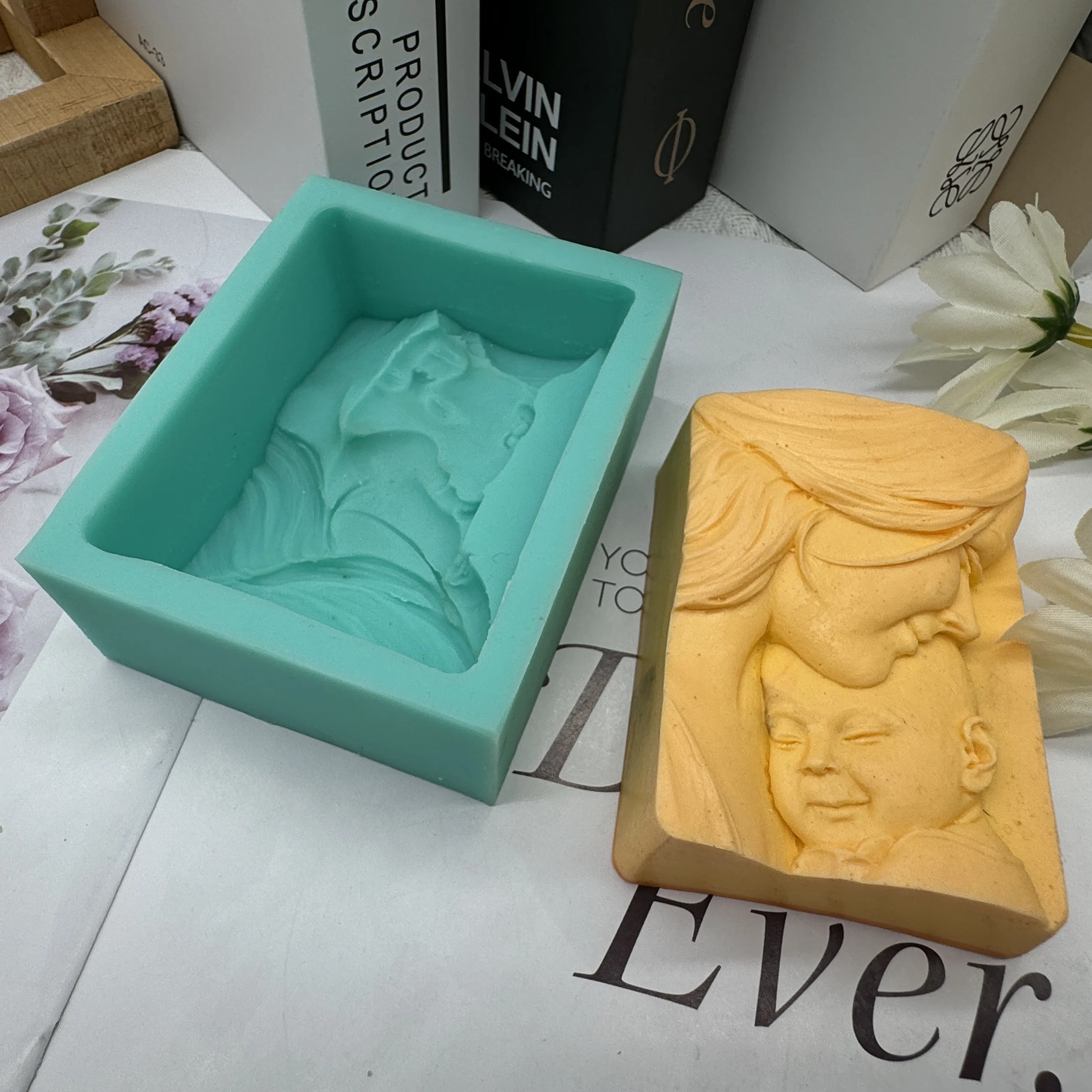 Baby in Mother Arms Silicone Soap Mold, Candle Wax Moulds, Plaster Resin Decorations Mould, DIY Chocolate Cake Silicone Mold