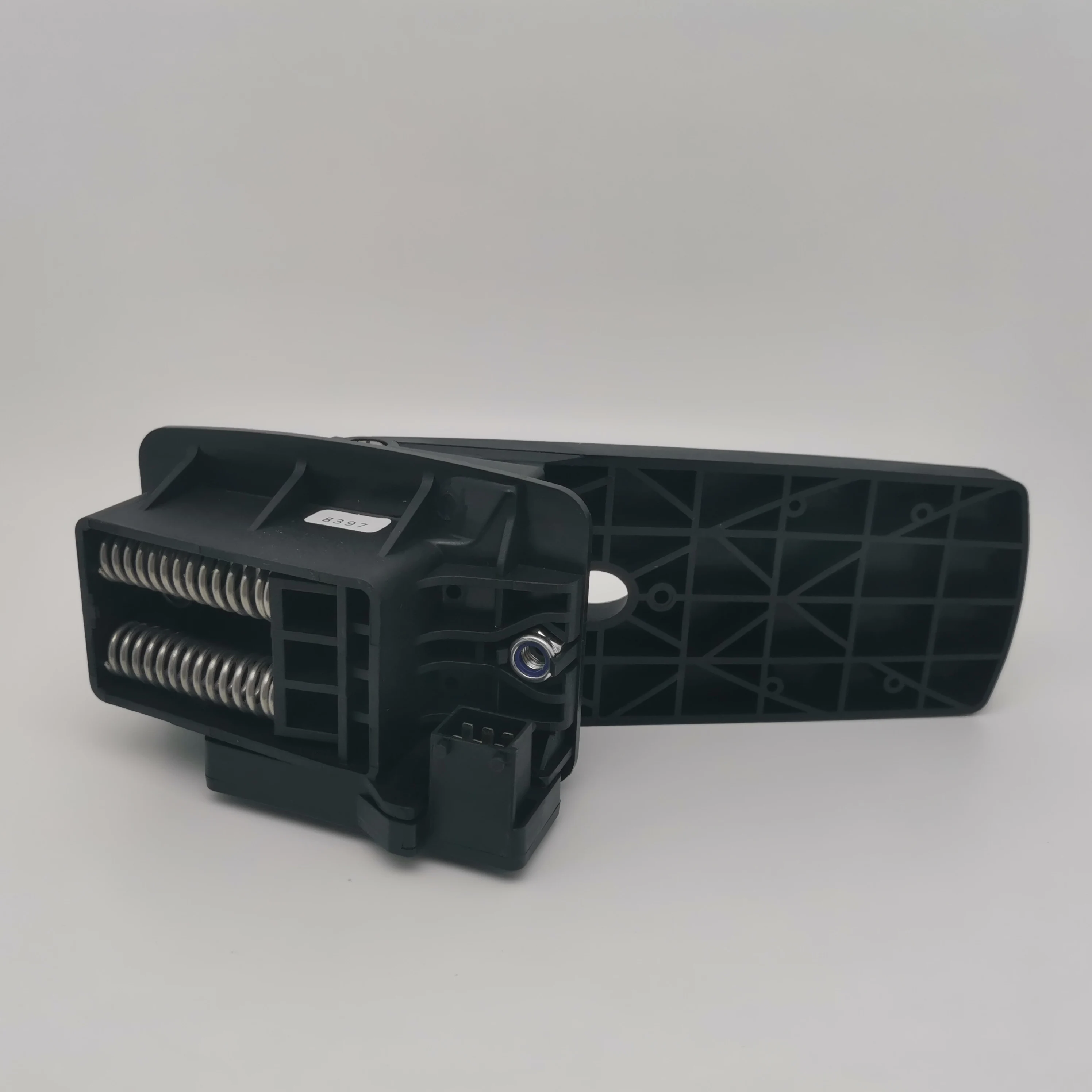 حالة جديدة قطع غيار الرافعات الشوكية Jungheinrich 51175579 51100188 51884493   دواسة الفرامل لأجزاء الرافعة الشوكية Jungheinrich