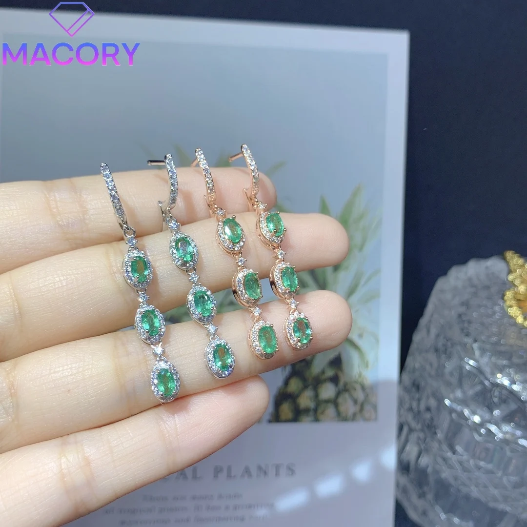 

Fashion emerald earrings 2024 trend 925 silver earrings women's luxury exquisite clip earrings set women's free shipping.