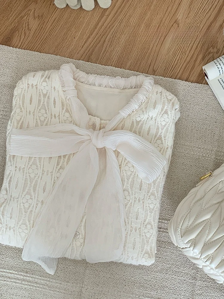 เสื้อคลุมลูกไม้ผูกเอวทรงยาวสำหรับผู้หญิง ดีไซน์ใหม่ ฤดูใบไม้ร่วง ฤดูหนาว ทรงหลวม สไตล์เกาหลี เหมาะสำหรับใส่ไปทำงาน...