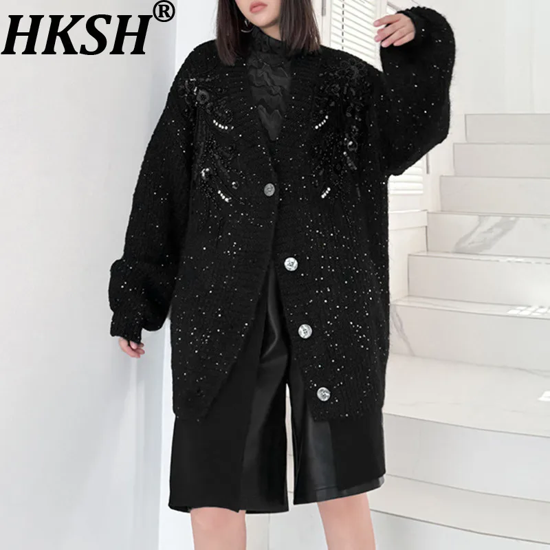 

HKSH Autumn Winter New Women Sweater V-neck Single Breasted Beaded Sequins Casual Knitted Cardigan Versatile Trendy Coat HK13290
