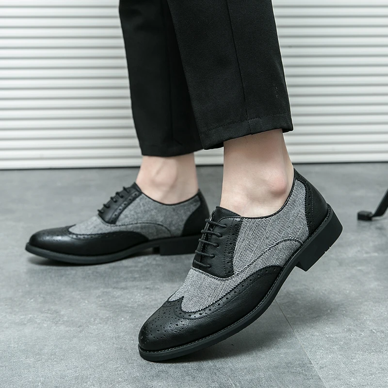 Scarpe in pelle di alta qualità per uomo Piattaforma a testa grande Scarpe casual da uomo Stilista Busines Scarpe eleganti da uomo Zapatillas Hombre