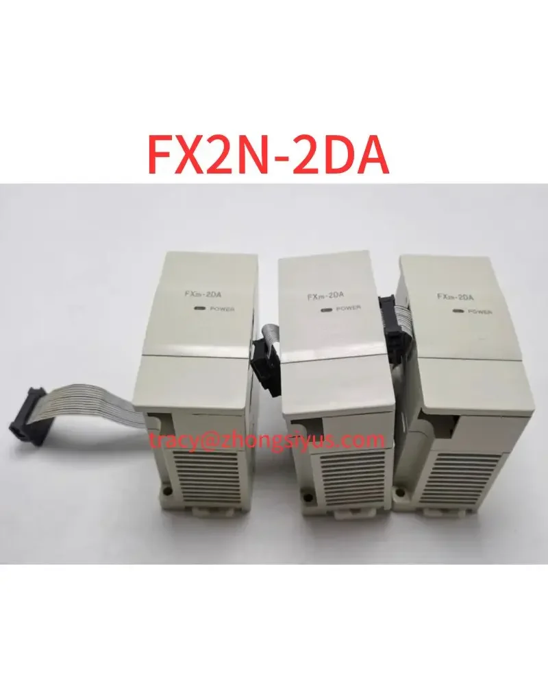 

Used FX2N-2DA analog output module