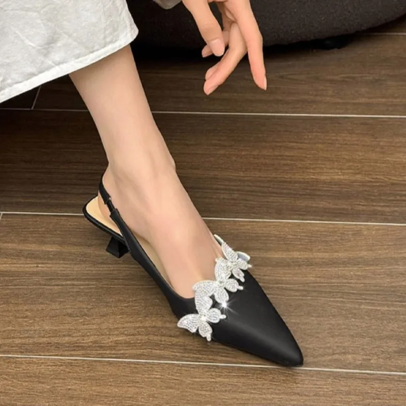 

2023 Новые туфли на высоком каблуке-шпильке с острым носком, европейская и американская мода, женская обувь Baotou, ниша, элитная, элегантная женская обувь