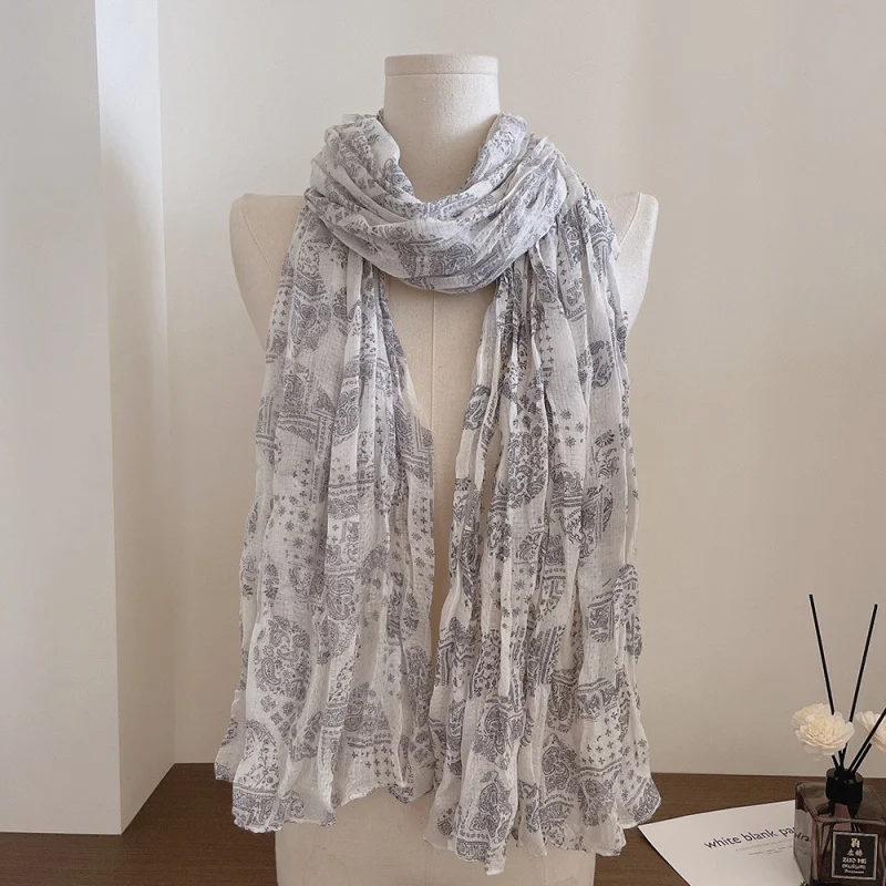 

Cashew flower pleated design scarf women, new spring/summer lightweight beach shawl, elegant and artistic, enhances skin ton