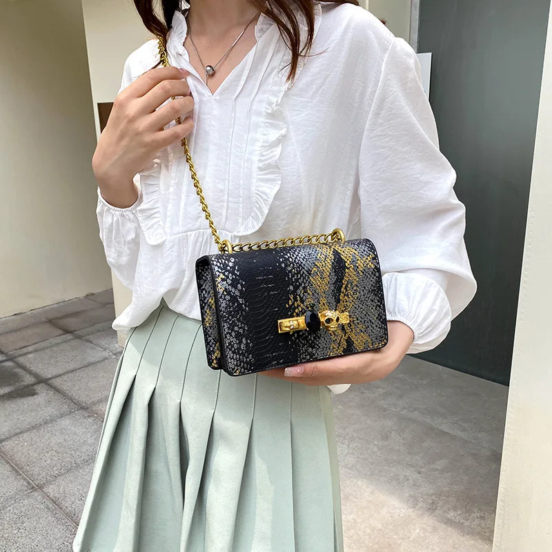 Serpentine Women\'s Shoulder Bag 2023 Trend Leather Square Bag Vintage Chain Small Purse Party Flap Pocket Crossbody Bags Ladies