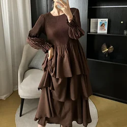 2024 Spring New Ruffled Lantern Sleeve Pleated Dress Atmospheric Fashion Design Sense Pleated Long Dresses Women's Clothing