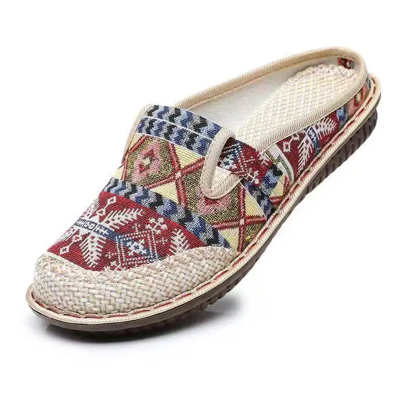 women\'s shoes 2023 new summer hollow out breathable soft sole, one step mother ethnic style old Beijing cloth women\'s shoes