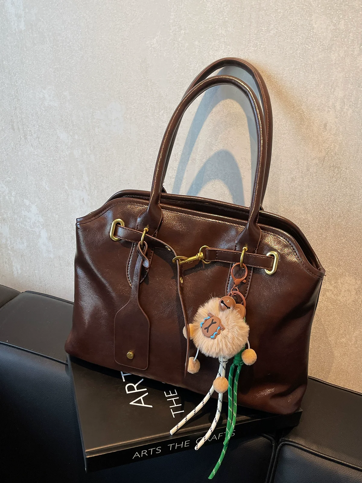 

Vintage Leather Bags For Women Large Capacity Armpit Shoulder Bags Luxury Brand Designer's Handbags Commuter Handheld Tote Bag