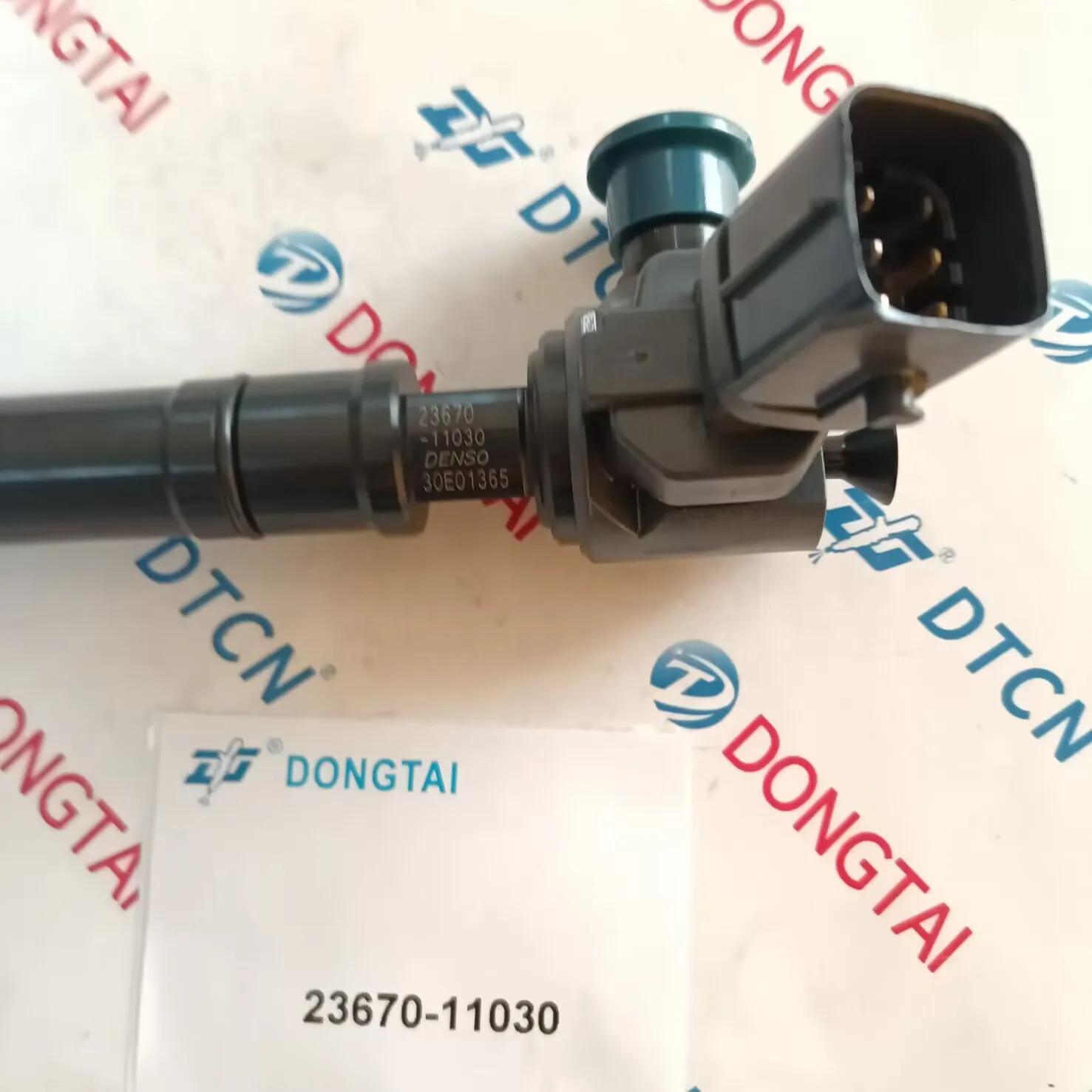 Diesel Fuel Engine Injection 1GD 2GD Common Rail Injector 23670-11030 295700-0310 For Denso Toyota