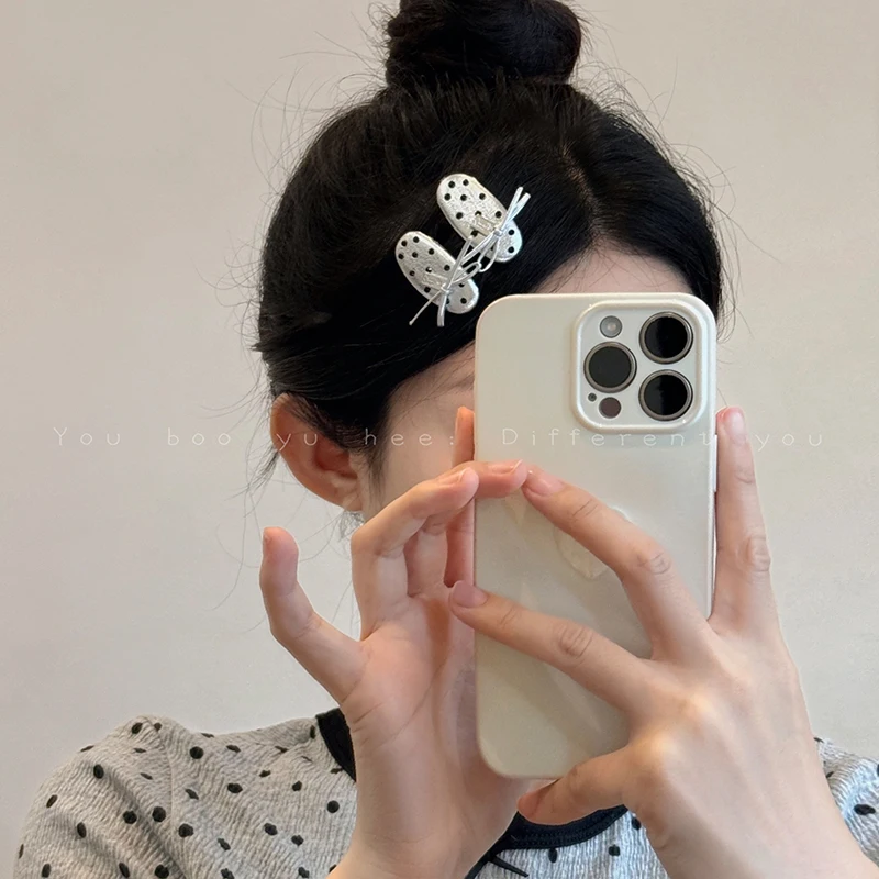 Silver Leather Bow Polka Dot Pearl Hair Clip for Women - High-End Duckbill Clip for Side Bangs.