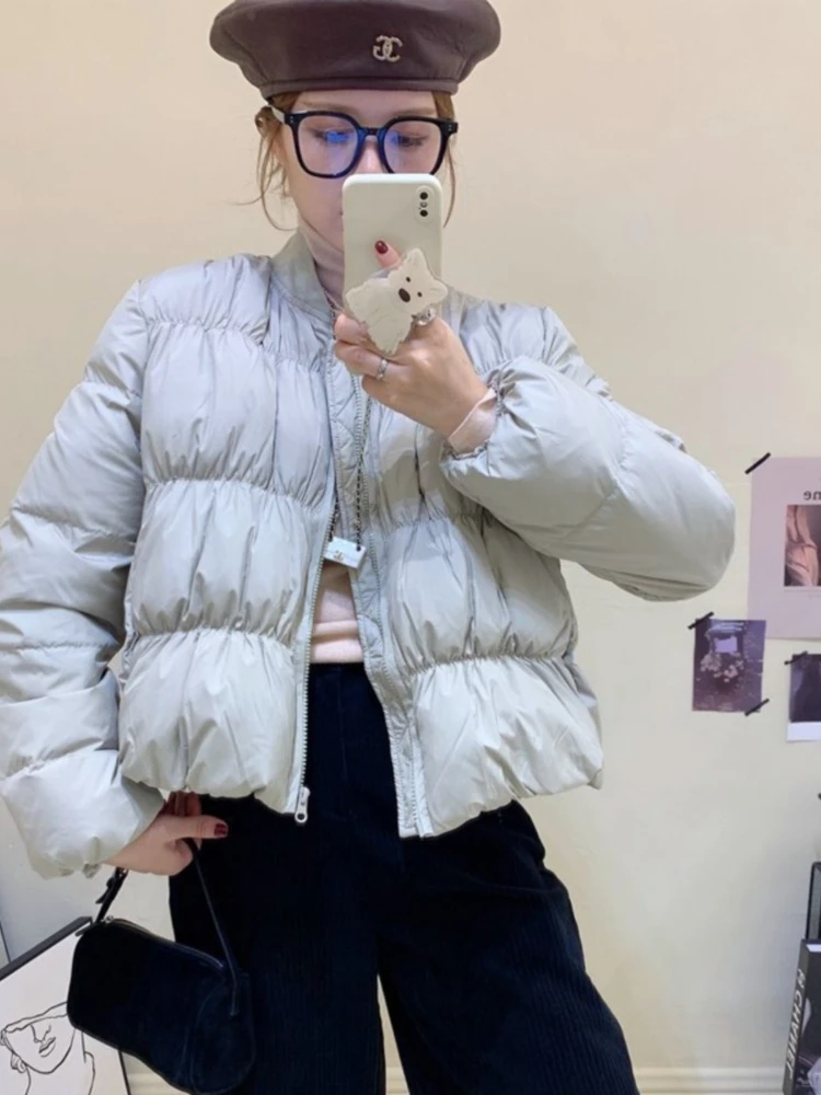 

Women's Loose Short Puffer Coat, Pleated Baseball Jacket, Petite-Friendly Winter Fashion