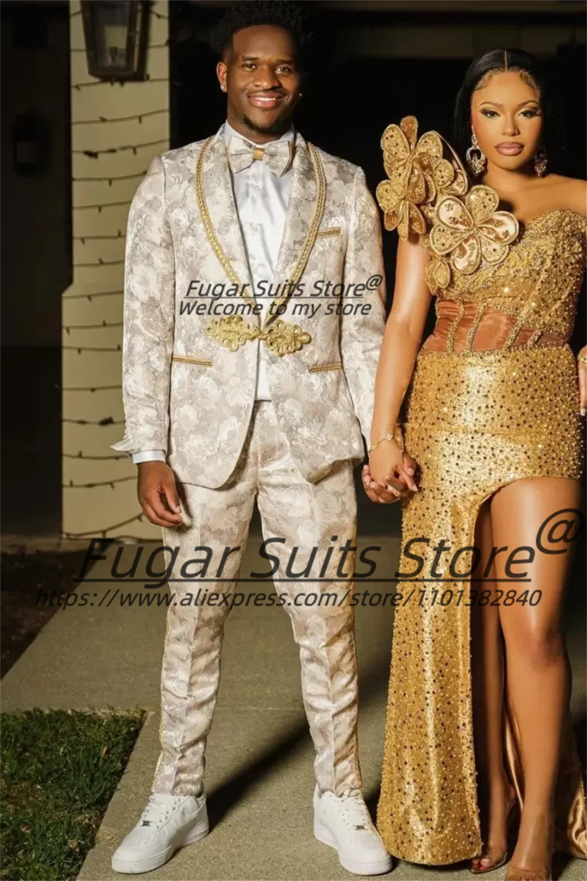 

Customized Charming Apricot Jacquard Shawl Lapel Prom Men Suits Shiny Binding Slim Fit Groom Wedding Tuxedos 2 Pieces Sets