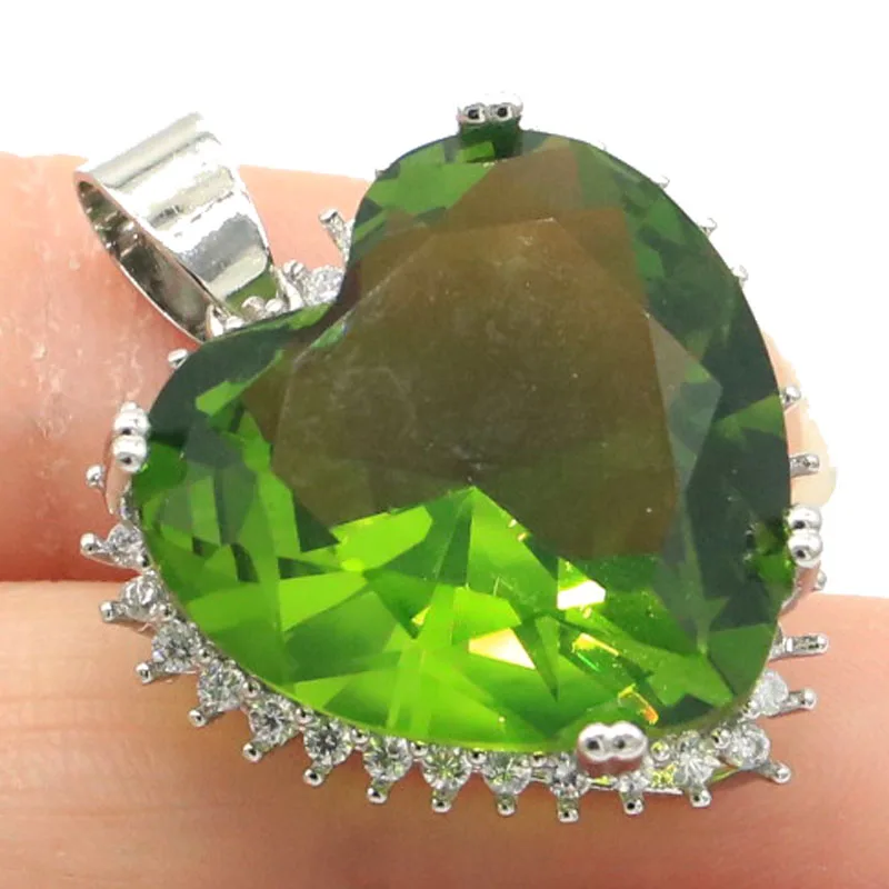 Imagem -02 - Prata Esterlina Forma do Coração Pingente Verde Peridoto Topázio Azul de Londres Topázio Vermelho Rubi cz 8g 925