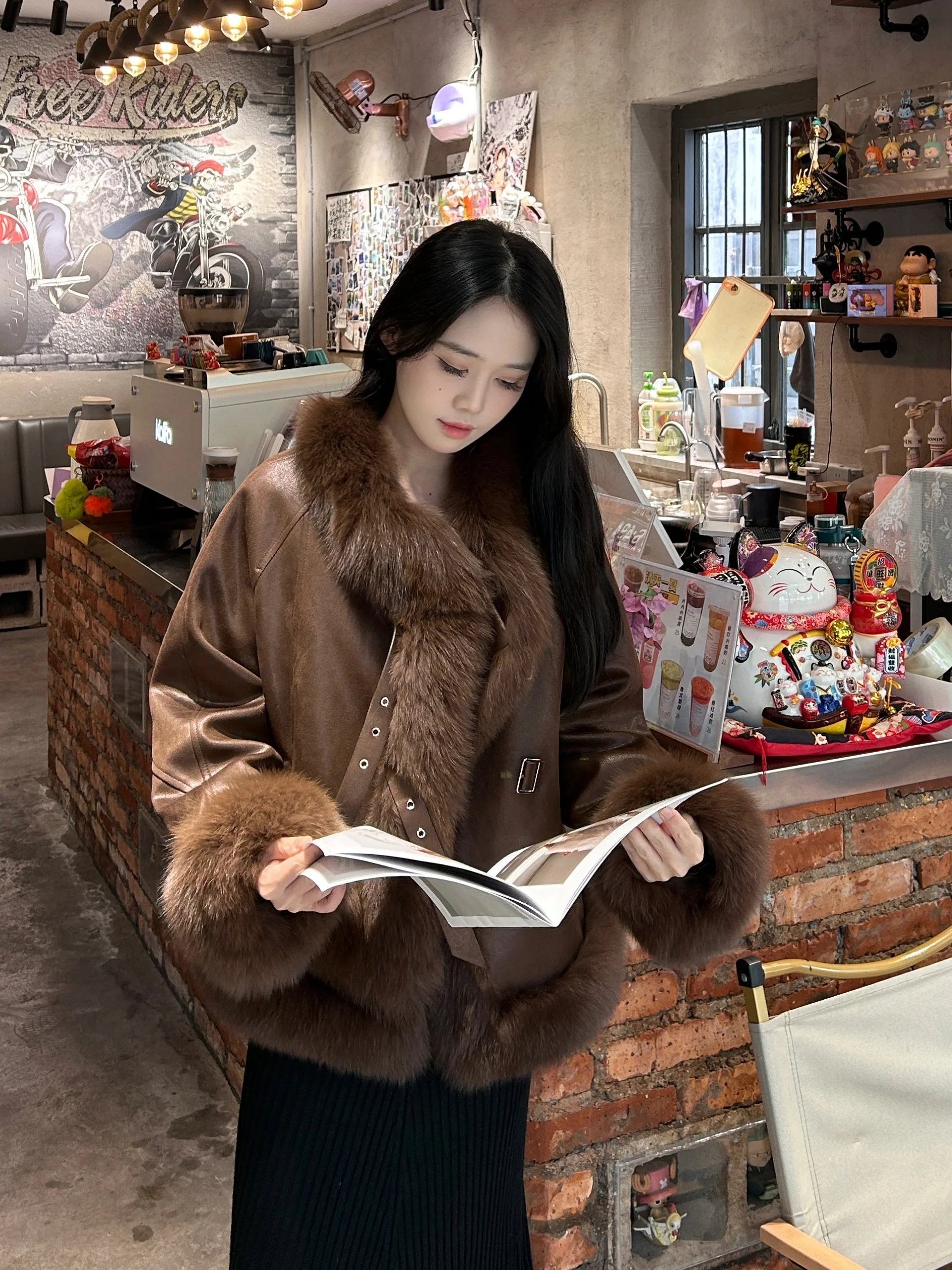 

Young Sle Fur Lined Goose down Jaet Warmth Outerwear Leather Coat Long Sve Flip Collar Regular Length No Hat
