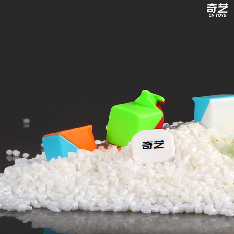 QiYi Kokor S-Cube magique de vitesse professionnel pour enfant, jouet de type puzzle, 3x3x3
