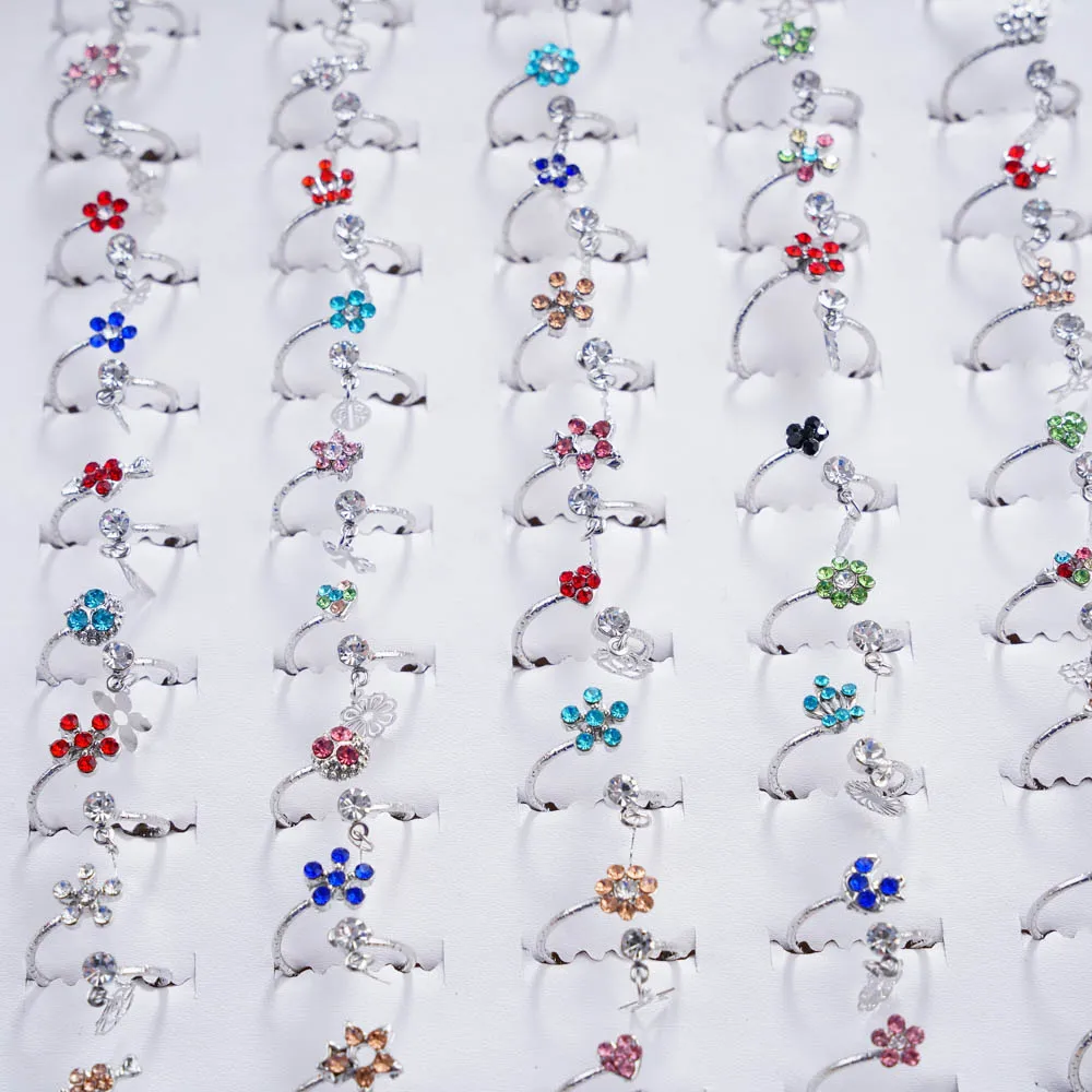 10Pcs/Lot New Korean Fashion Flower Rhinestone Adjustable Rings For Women Girl Sweet Finger Jewelry Mixed Style Accessories Gift